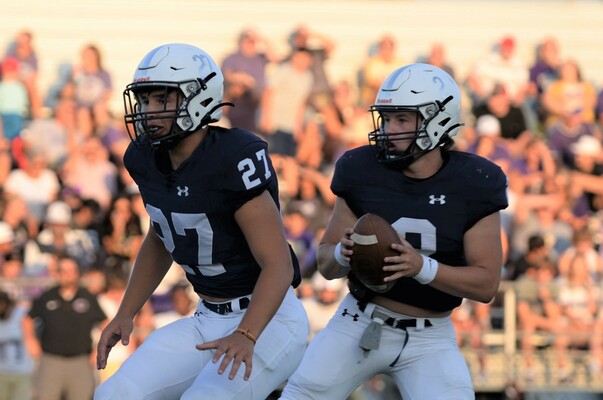 Clayton Robinson (27) defends QB Cade Gilbert (2) during the first quarter, as Gilbert looks to pass the ball, in Marlow’s play against Chickasha, Friday, Sept. 1, 2023 Photos by Toni Hopper/The Marlow Review