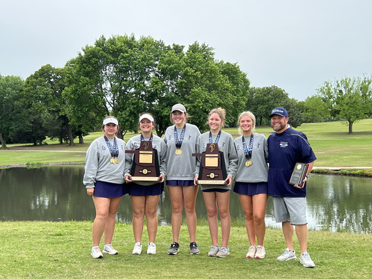 Lady Outlaws golf team shows off their 3A State Championship Awards. From left: Caressa Woods, Gabby Hack, Maddy Elroy, Haley McKinley, Kory Scott and Coach Mikey Eaves. 
Photo by Kenlee Wilson/Kenlee Wilson Photography