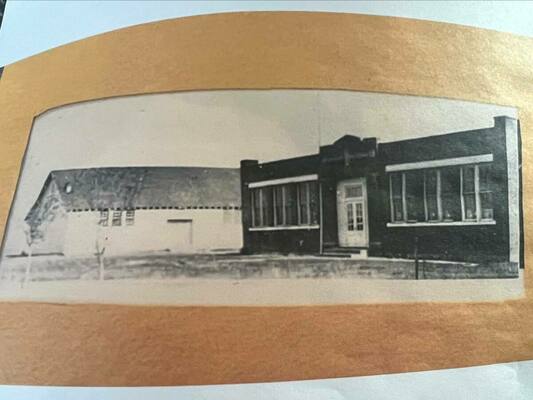 The original school was built in 1921-’22, was destroyed by fire March 25, 1952. Its original gym was constructed in 1930. Photo Courtesy of LeAnn Johnson